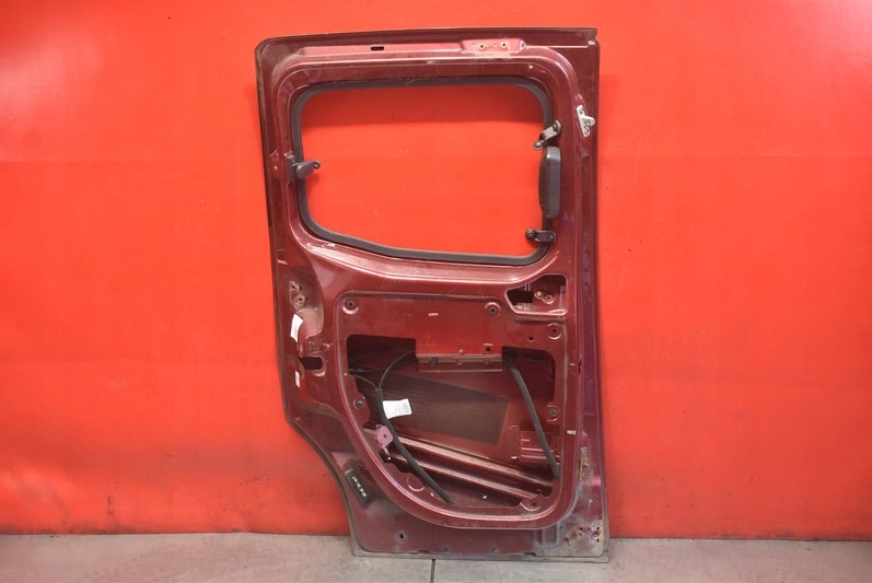Дверь боковой сдвижные левая бордовые citroen nemo 07-17 Киев