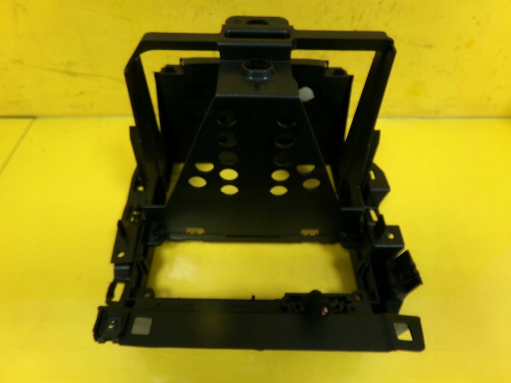 фото №12, Рамка радіо панелі приладової панелі volkswagen golf iv zsb1j1858069f nr179