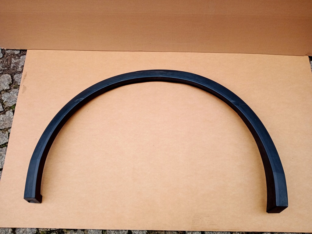 фото №1, Vw tiguan allspace r-line права молдинг крила ty