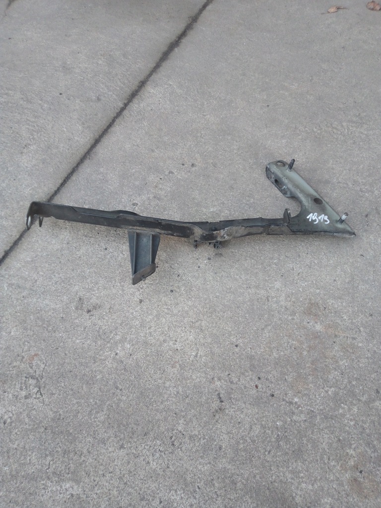 фото №6, Audi a5 8t 07- кронштейн крила лівий правий 8t0821136a 8t0821135c