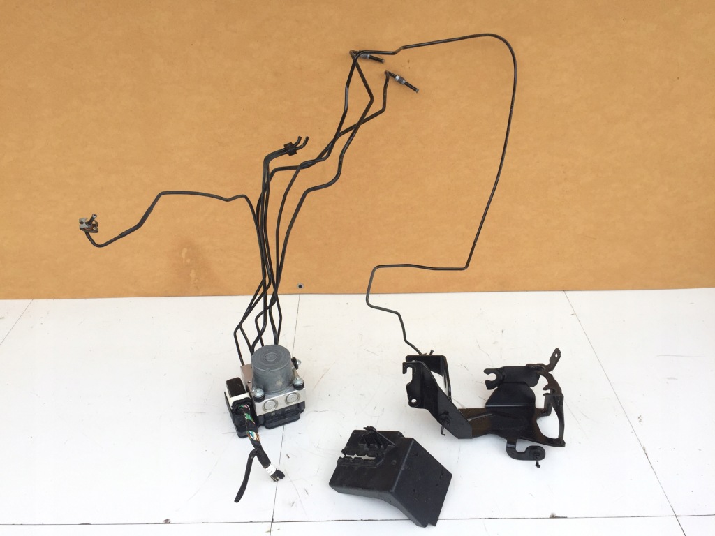 фото №1, Citroen c3 iii насос блок керування abs з шланги