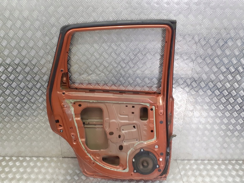 фото №2, Дверь левый задняя nissan note e11 r10g