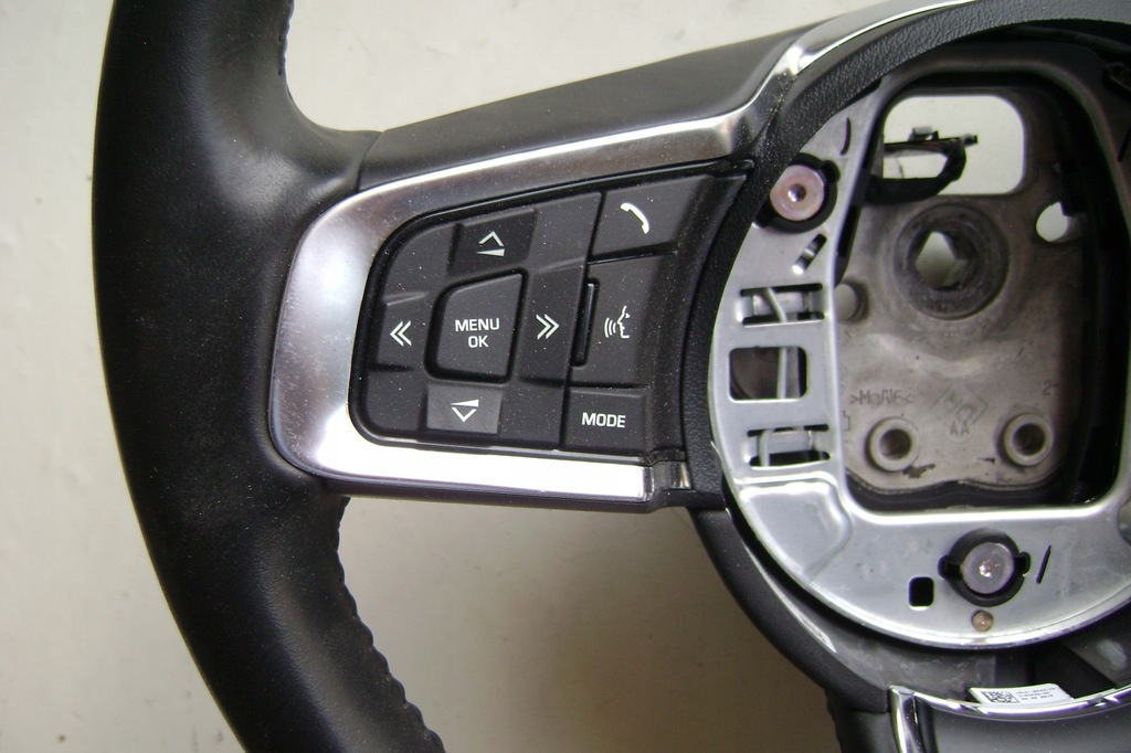 фото №7, Jaguar e-pace r-dynamic - повітропровід