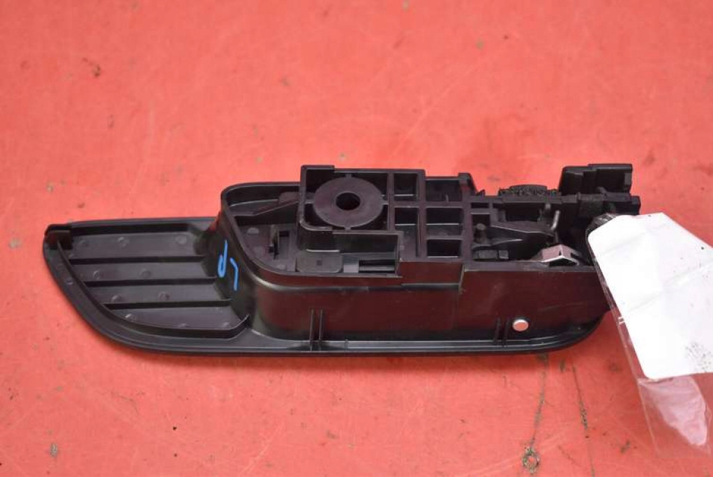 фото №2, Ручка внутренняя левая перед mazda 3 2 ii bl 09-13