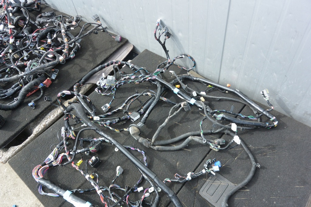 фото №10, Електропроводка відсік салону cała tesla model s eu