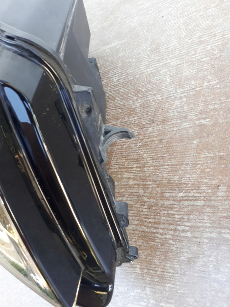 фото №7, Skoda karoq 18- лампа перед права передня 57b941016d europa