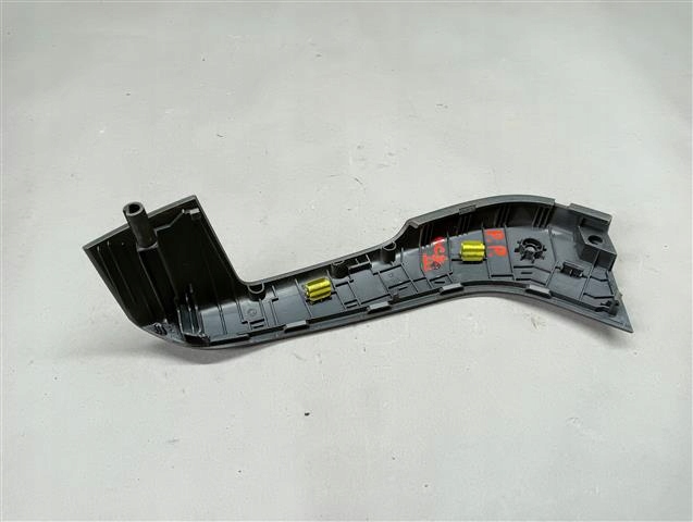 фото №3, 5e0867198 ручка обшивка правая перед octavia iii