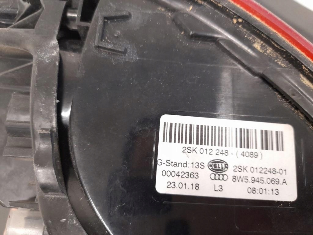 фото №5, Лампа задняя левая audi a4 b9 sedan