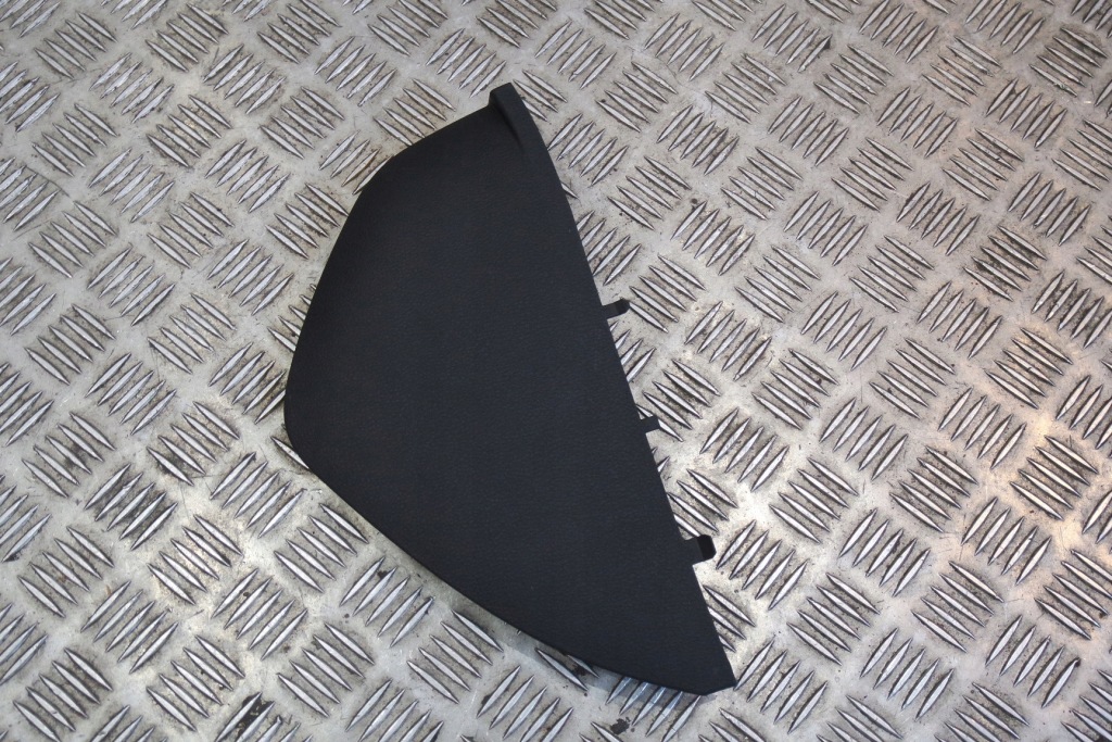 фото №1, Защита панели консоли audi q8 4m8857086