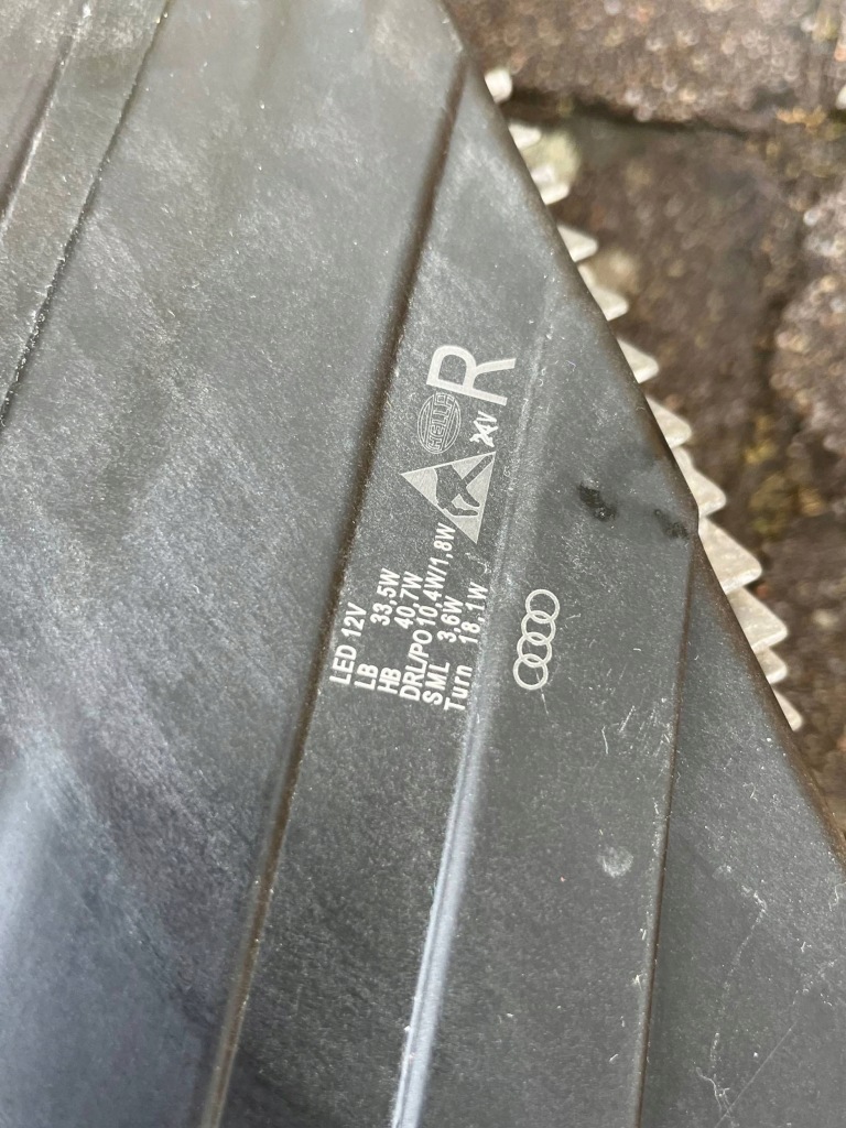 Audi q5 80a 2 рестайлінг  фара передня правий full led америка Недорого