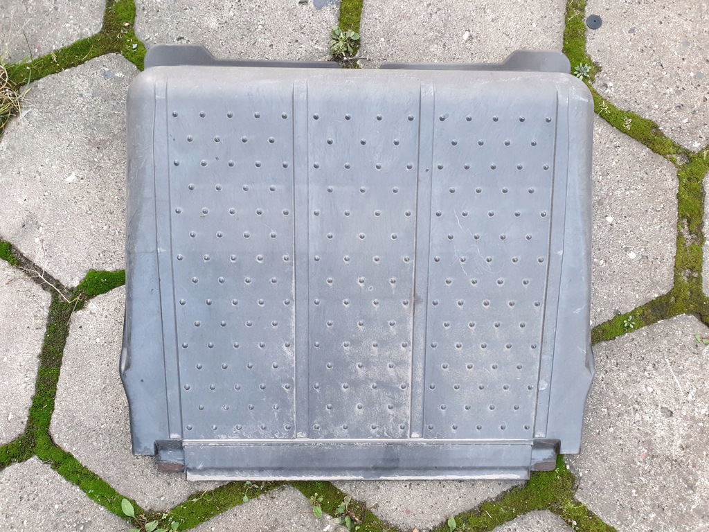 фото №1, Atego 18t actros mp3 mp2 axor крышка аккумуляторов