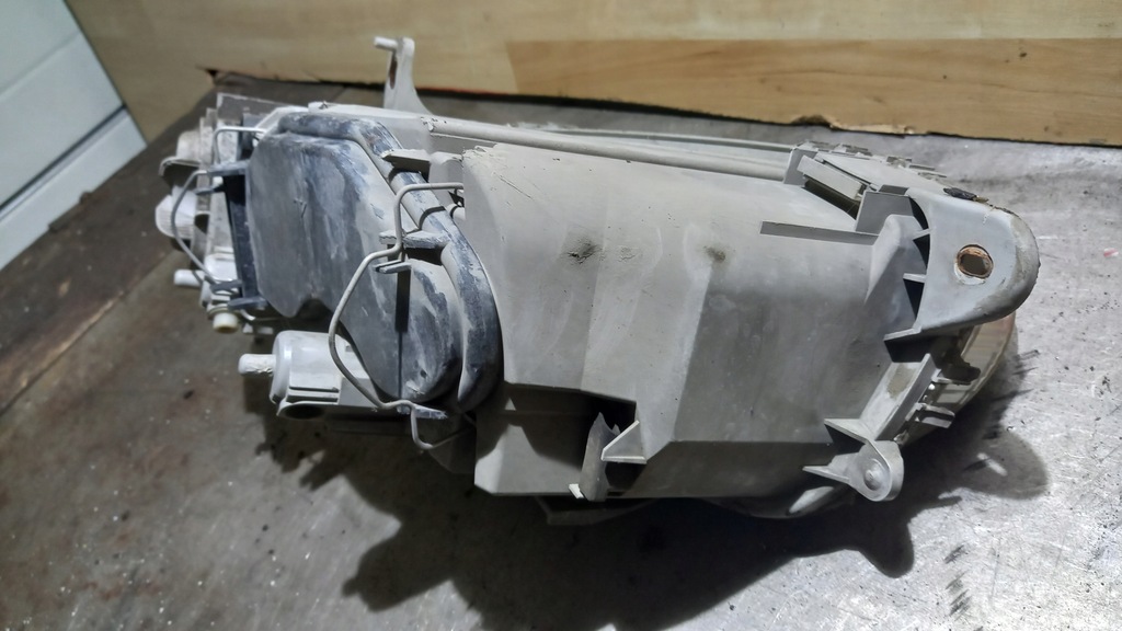 фото №5, Фара правий перед alfa romeo 147 05r 1.6b