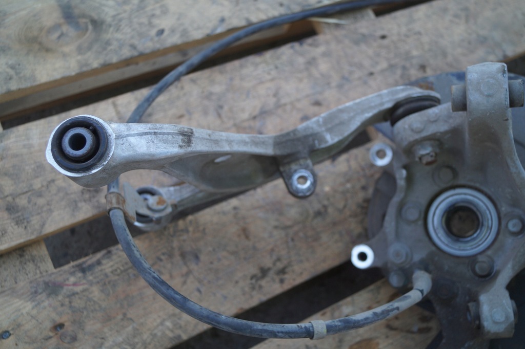 фото №6, Поворотный кулак правый задняя infiniti q60 3.0t