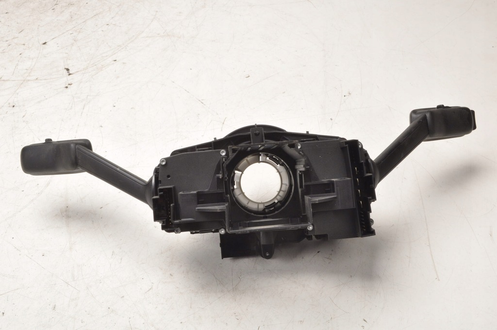 фото №8, Ibiza v переключатель комбинированный 2q0953507f 6ra959653