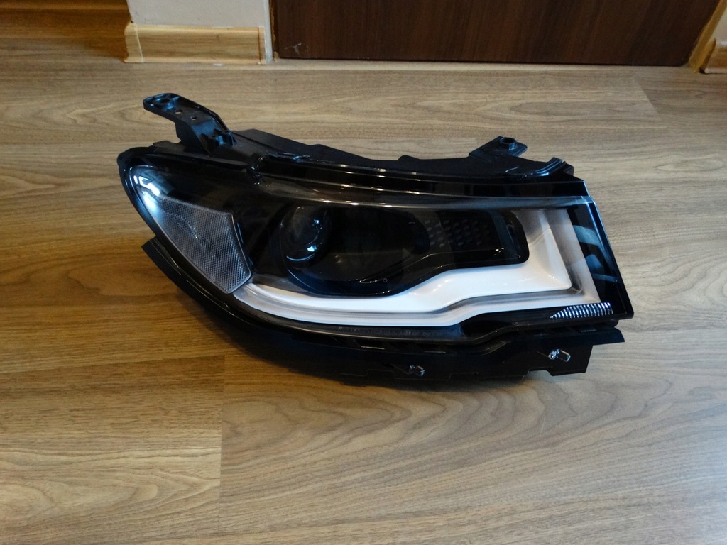 фото №1, Лампа права перед jeep compass ii p68643492aa nowa ксенон оригінал