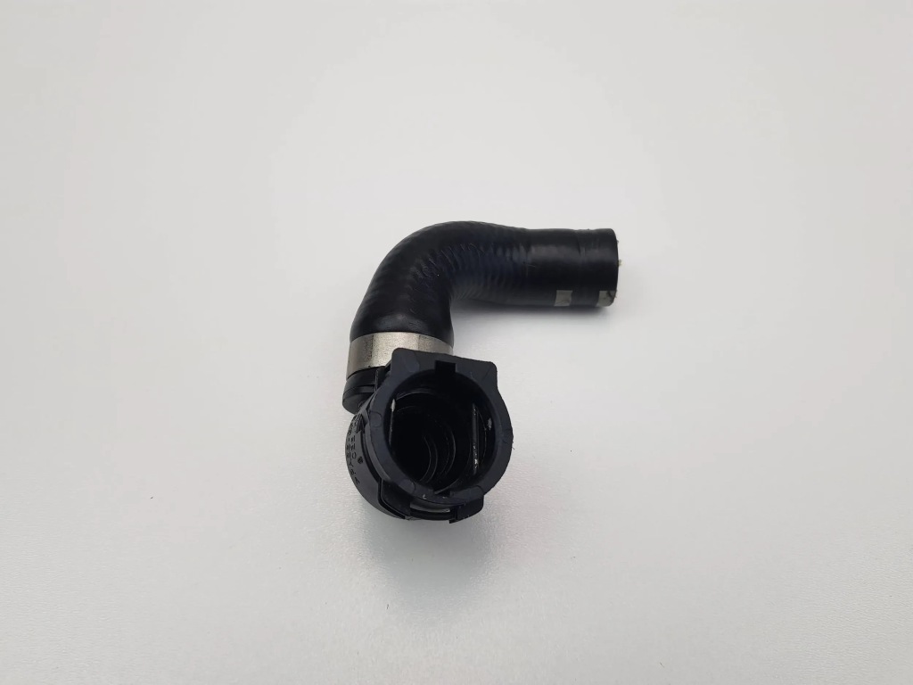 Шланг труба патрубок радіатора води bmw 3 g20 g21 8375796 Зі Шроту