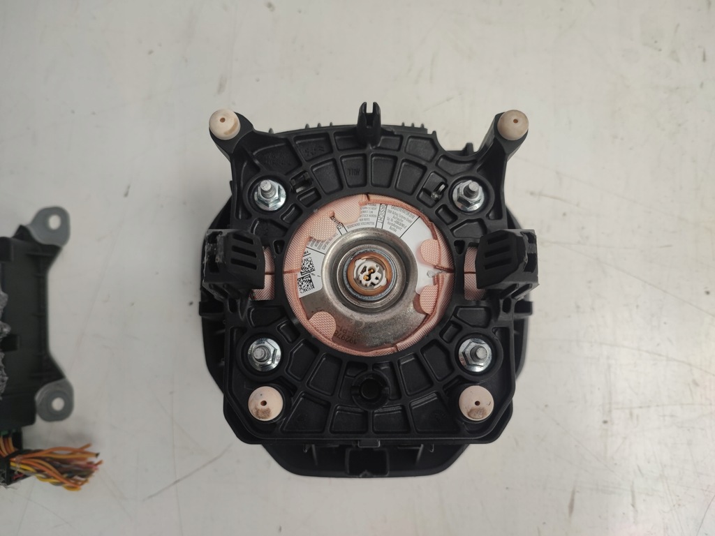 фото №15, Приборная панель консоль подушка безопасности ремни peugeot rifter partner iv berlingo iv combo e