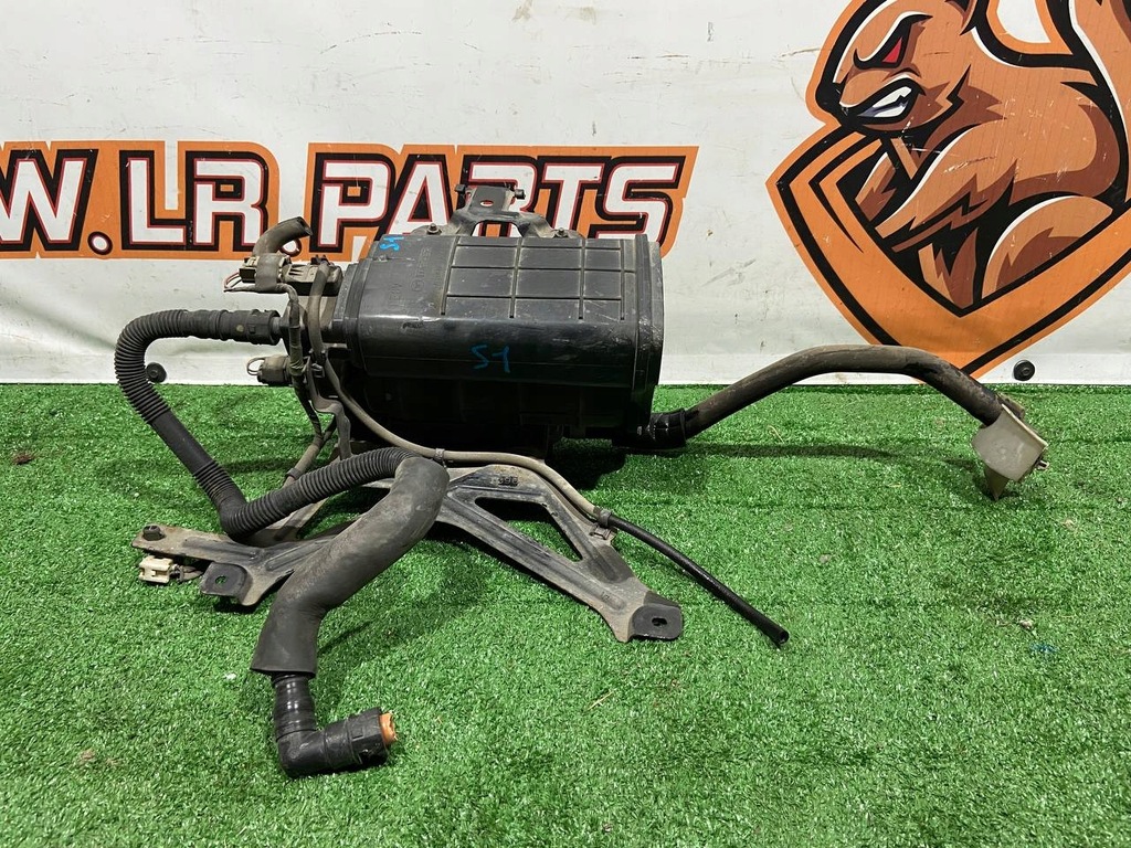 фото №1, Поглотитель паров mazda 3 bm pe8v-13-96za