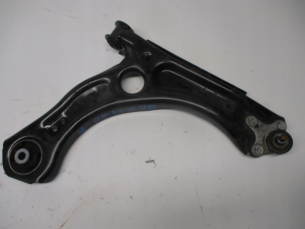 фото №1, Рычаг vw taigo 2g7 правый