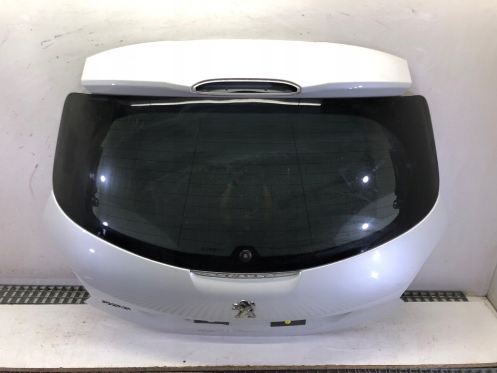 фото №2, Кришка багажника задня peugeot 208 i хетчбек