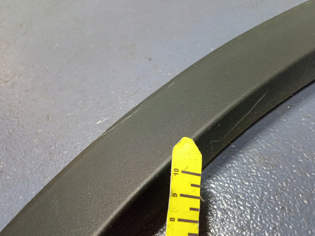 фото №10, Tesla model 3 y молдинг накладка крила правий перед 1658692-00-a