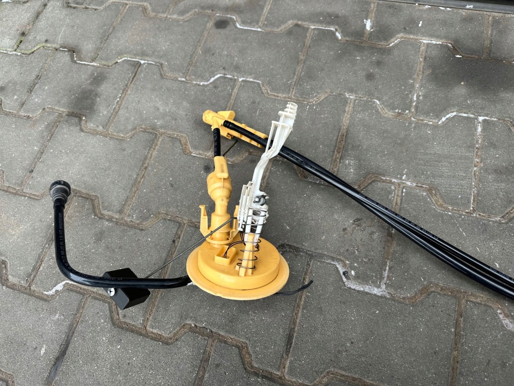 Bmw 7 e65 e66 4.4d дизель датчик уровня топлива поплавок 7183793 Недорого