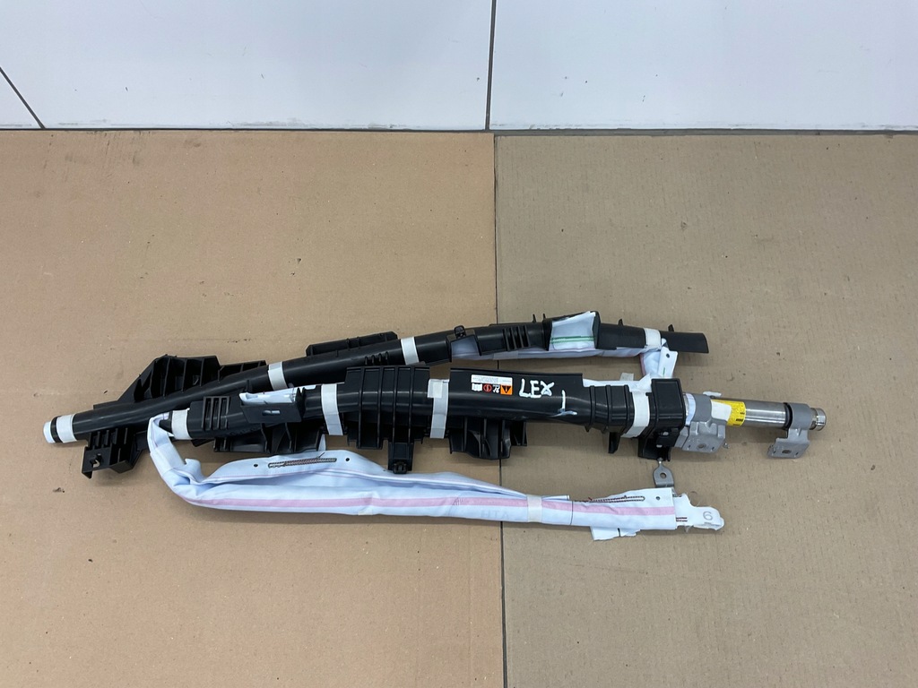 фото №1, Lexus es300h шторка безпеки оригінал ліва