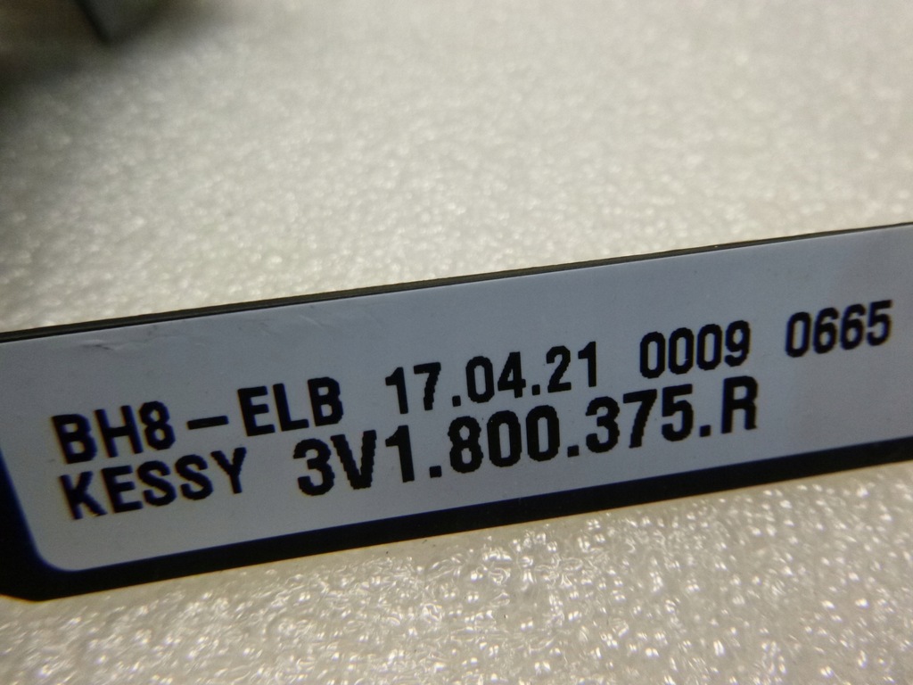 фото №7, Skoda superb 3 kodiaq жало ключ замок зажигания pilot