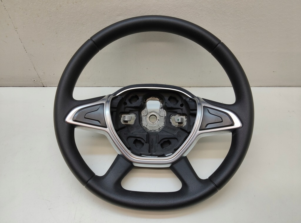 фото №1, Dacia sandero ii lift воздуховод идеальное состояние