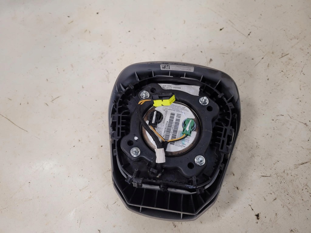 фото №11, Подушки безопасности приборная панель консоль ремни usa подушка безопасности kpl bmw i3