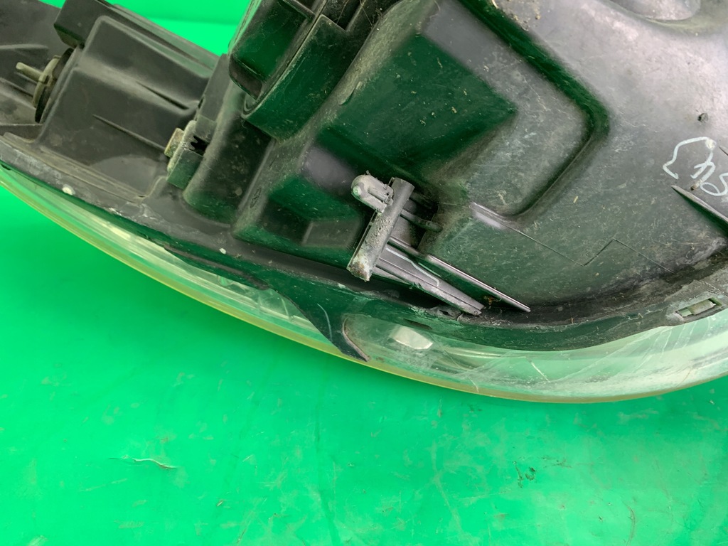 фото №10, Лампа левая передняя перед крепления całe комплект hyundai i20 i 08-12 europa