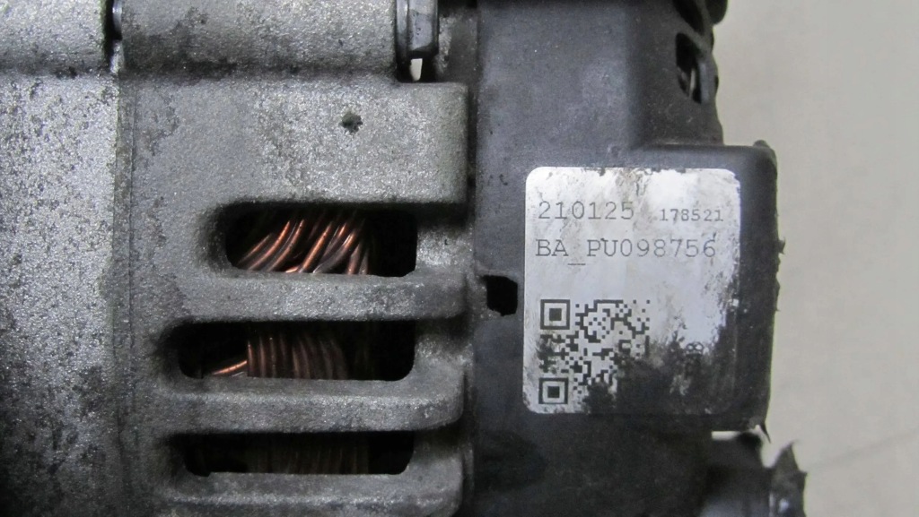 Toyota verso рестайлинг  1.6 генератор a619890a 14- с Разборки