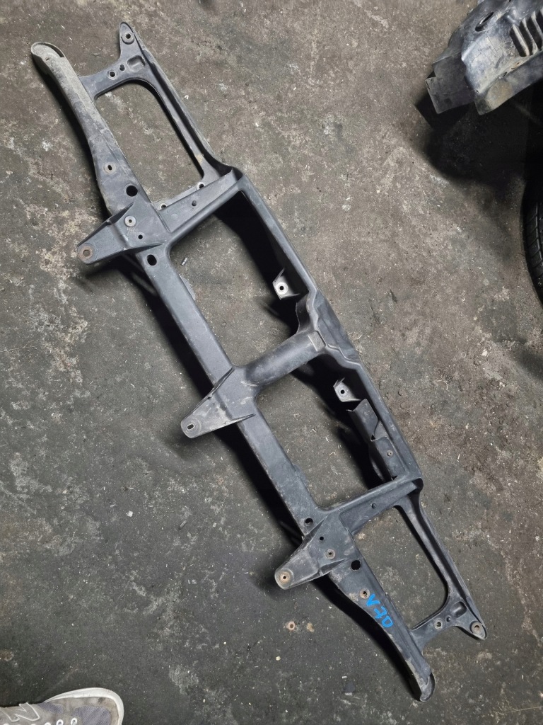 фото №1, Pas передній підсилювач перед volvo v70 s70 c70