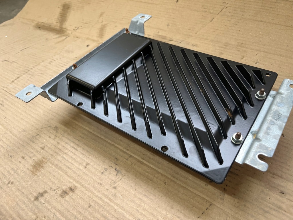 фото №12, Jaguar xj x351 2013r підсилювач аудіо оригінал europa