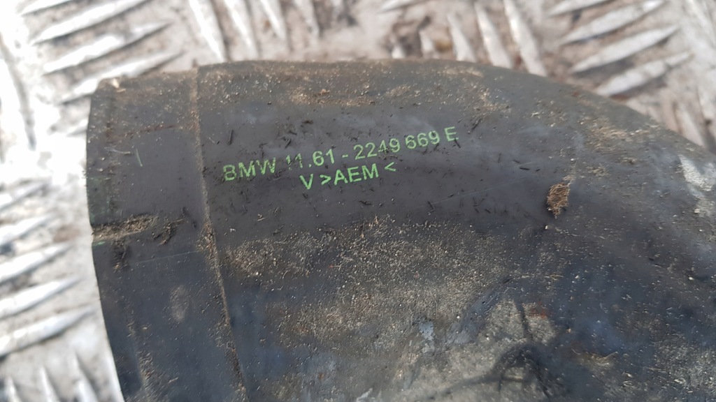 Bmw e46 шланг труба интеркулер 2249669e Оригинал