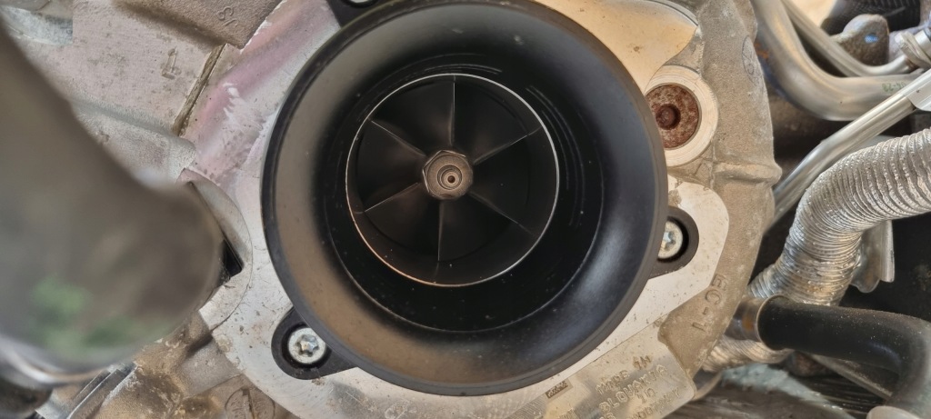 Bmw g05 g06 g07 b57 40d 3.0d turbo турбонагнетатель турбина 8596255 8596253 Цена