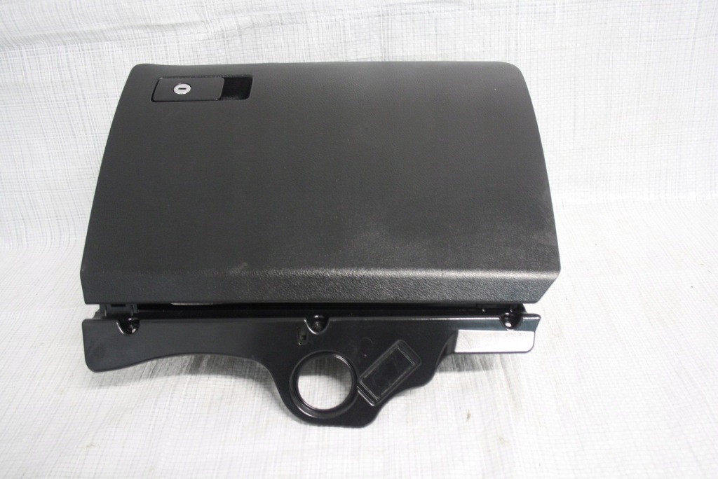 фото №1, Vw passat b6 бардачок пассажира 3c1857114