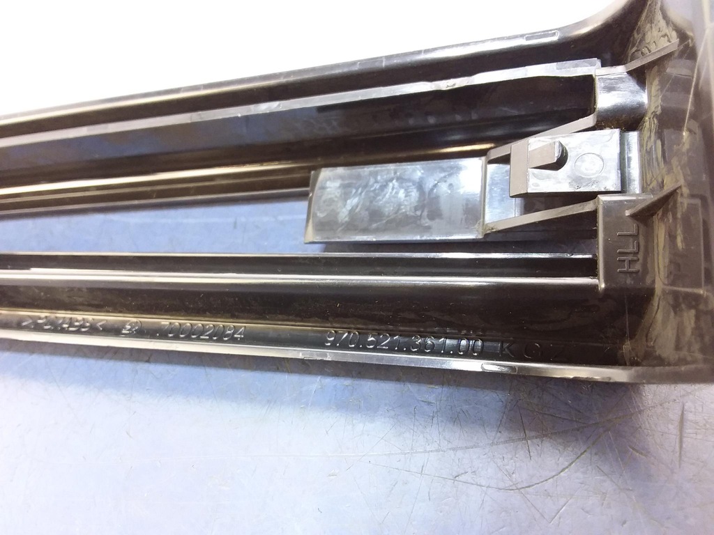 фото №5, Porsche panamera 970 заглушка рейки сидіння перед