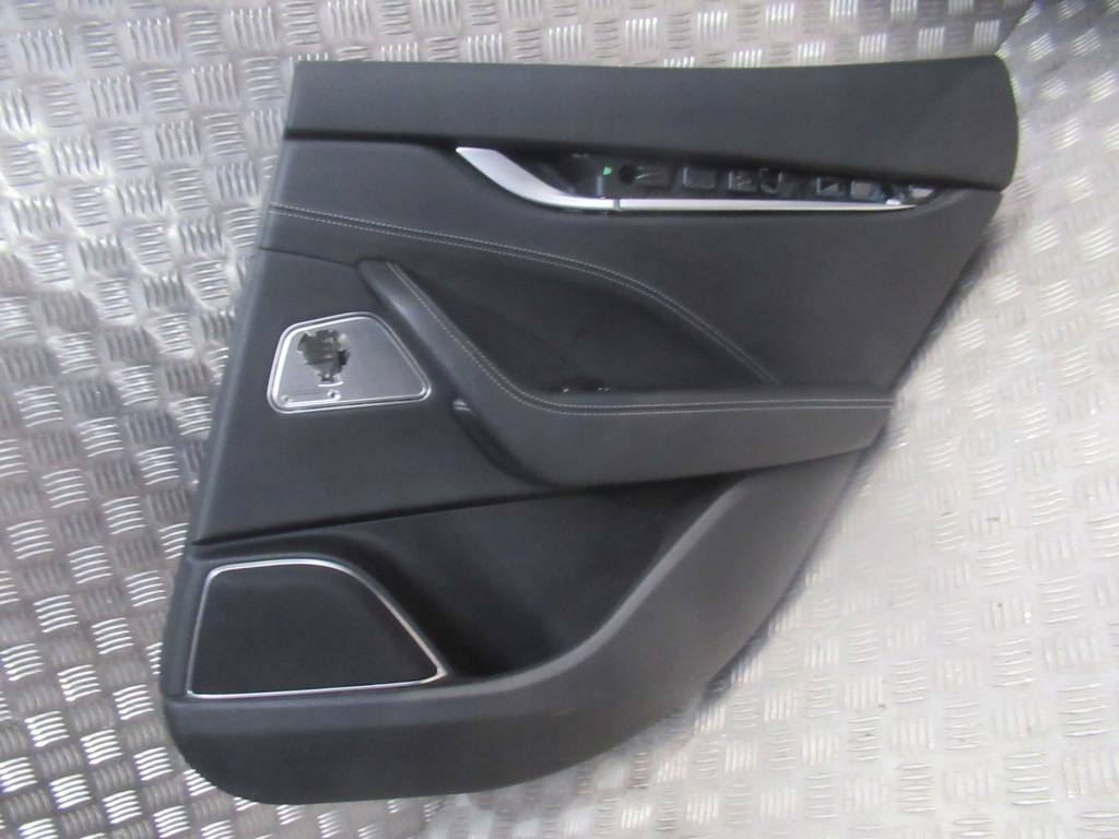 фото №6, Maserati levante сидіння заднє сидіння обшивки салон m265