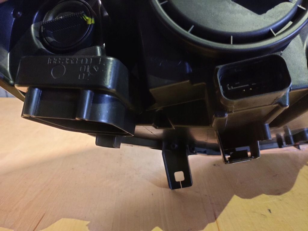 Bmw x6 e71 2010 лампы передние Доставка