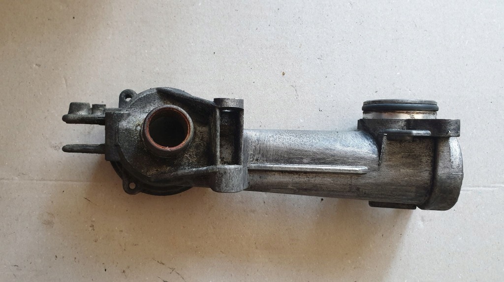 фото №1, Корпус термостата mercedes slk r170