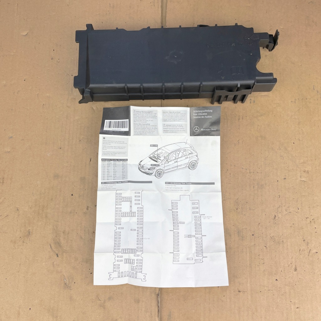 фото №9, Mercedes x117 w117 117 cla 1.6 cgi кришка коробка запобіжників