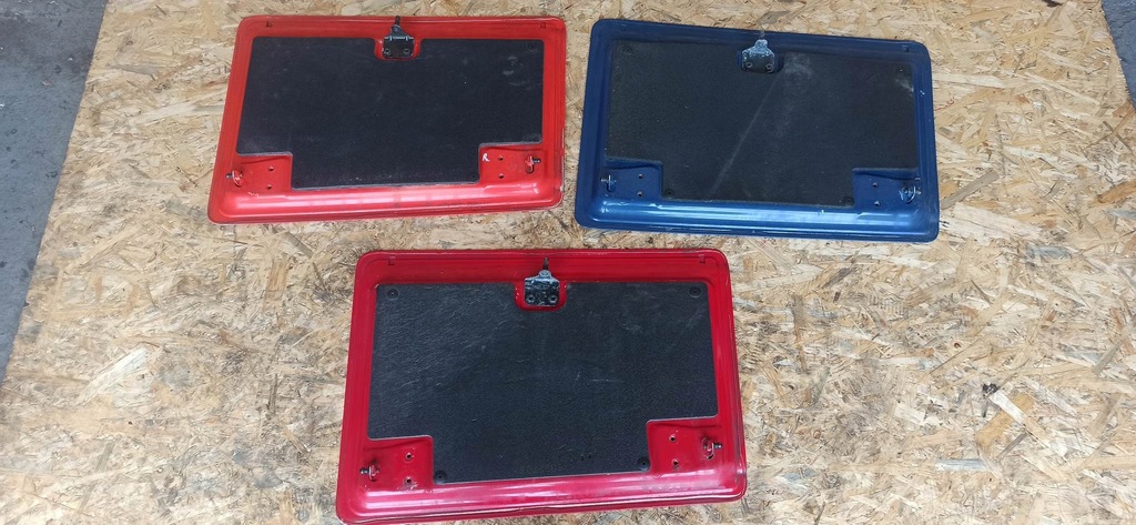 фото №2, Крышка багажника дверца бардачок правое scania r