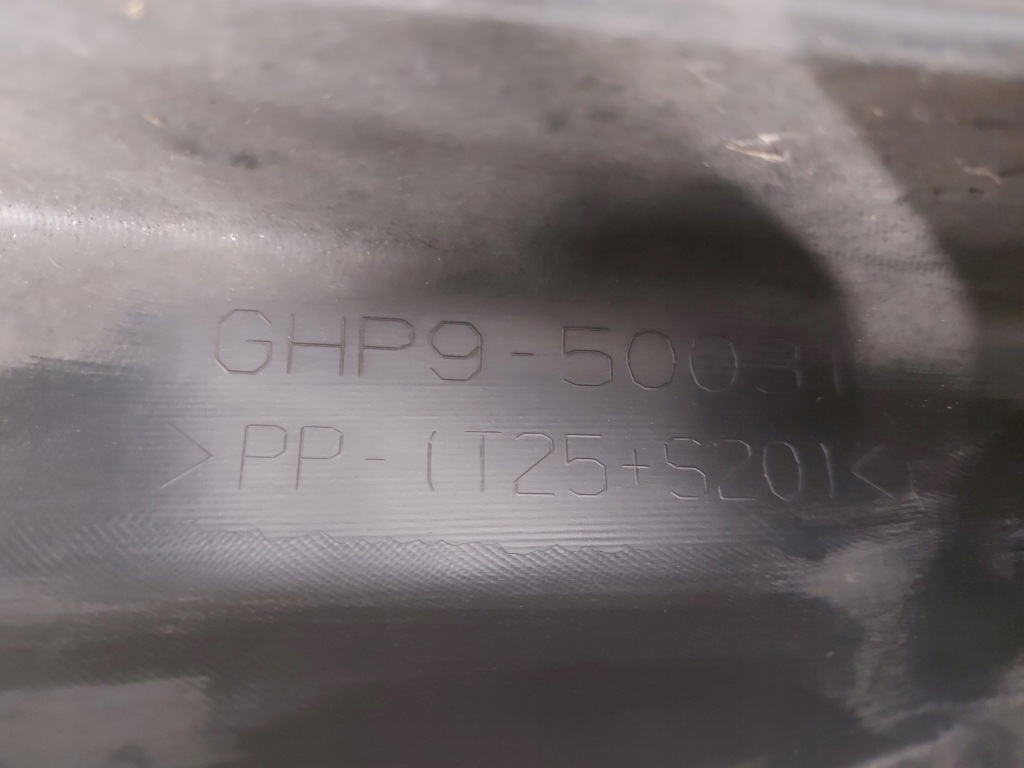 Mazda 6 gj рестайлинг  1 14r бампер перед ghp9-50031 с Разборки