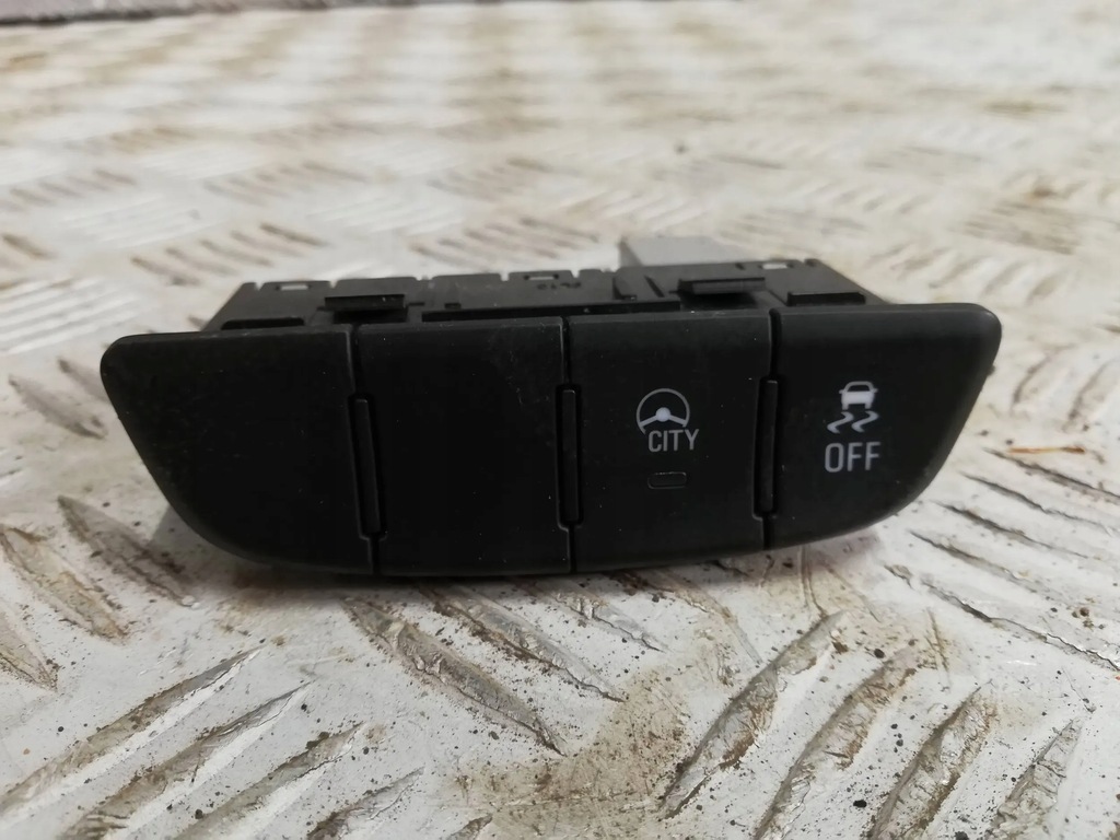 фото №1, Opel karl кнопка переключатель esp