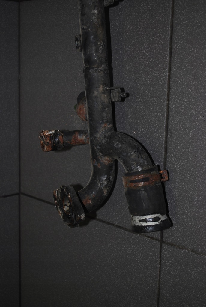 фото №6, Магистраль шланг wody audi a8 d2 4.2 077121071bc