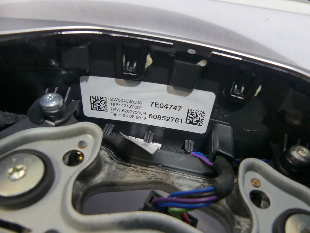 фото №10, Bmw f40 g20 g22 z4 mpakiet повітропровід подушка безпеки пелюстки перемикання