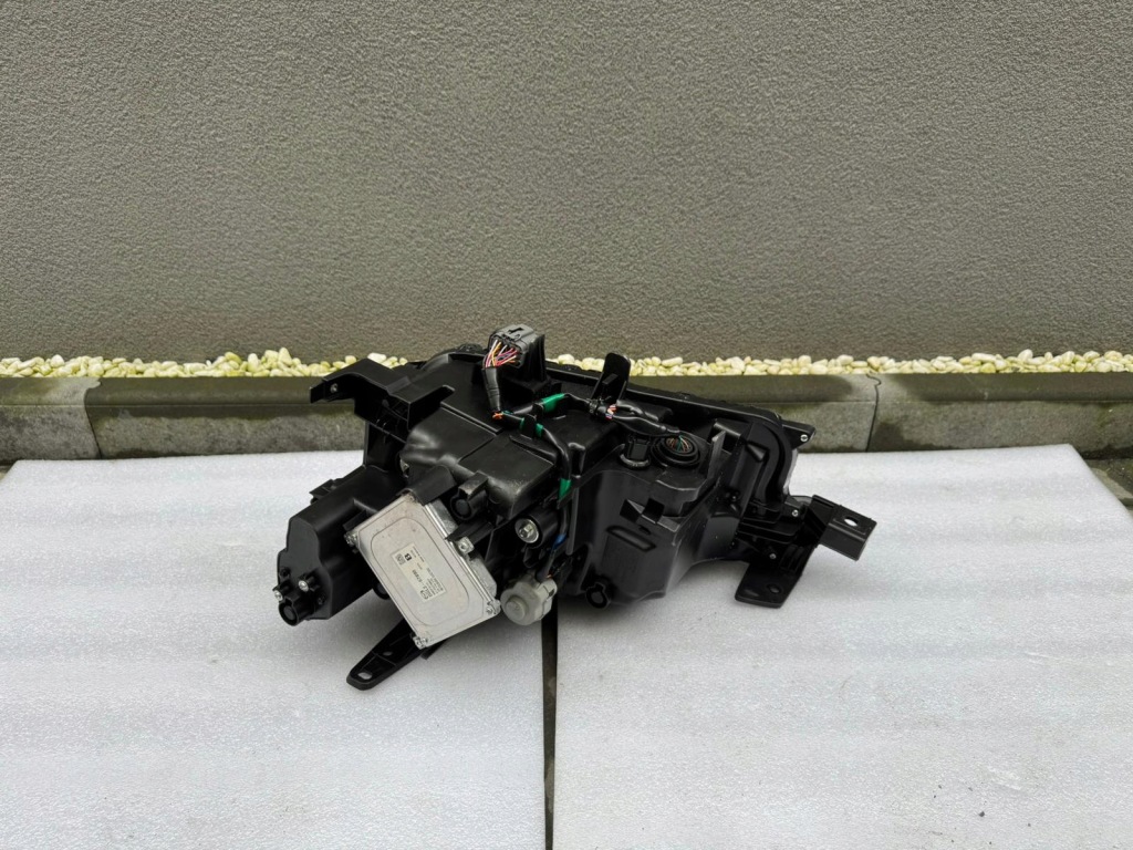 Фары mazda cx30 full led 14 pin левая правый Недорого