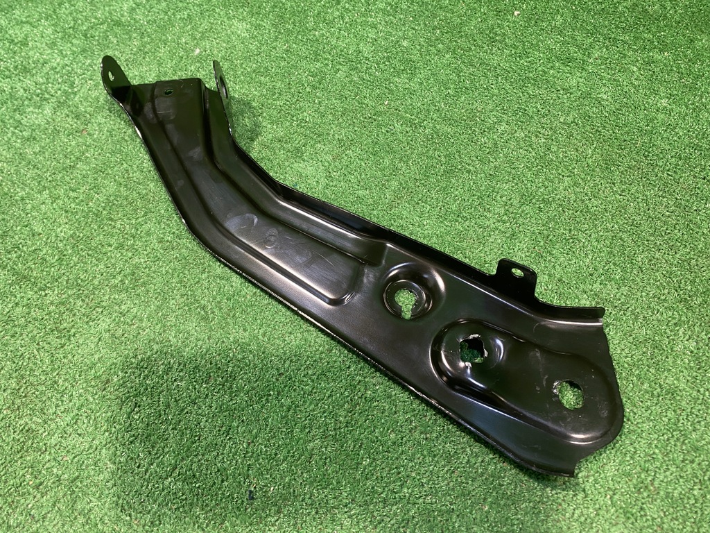 фото №8, Skoda kamiq кронштейн панель фары element поперечина правый перед 658805932