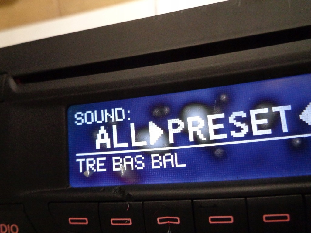 фото №2, Audi a1 8x chorus радио cd mp3 оригинал 8x0035160c